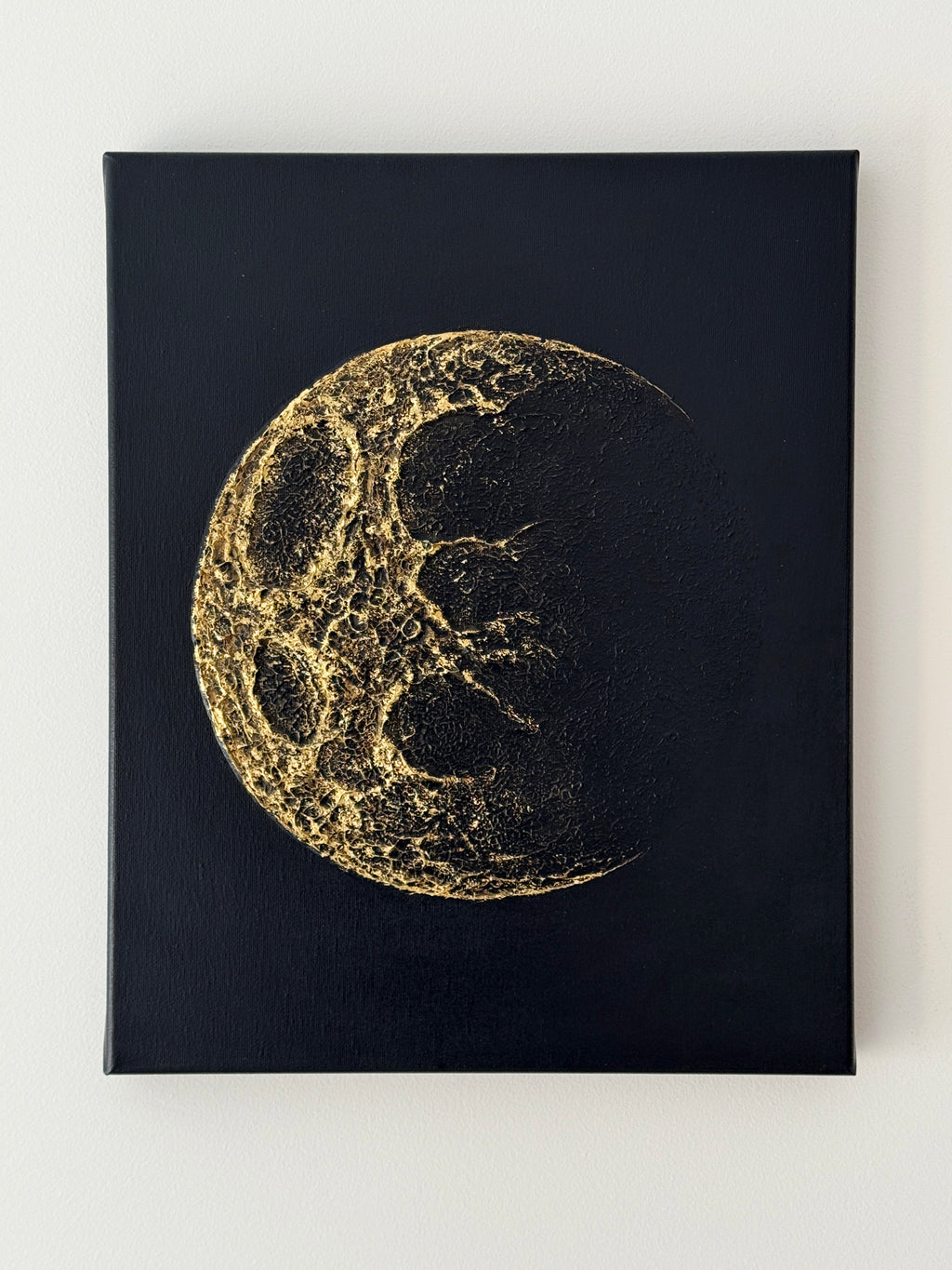 Moon M003
