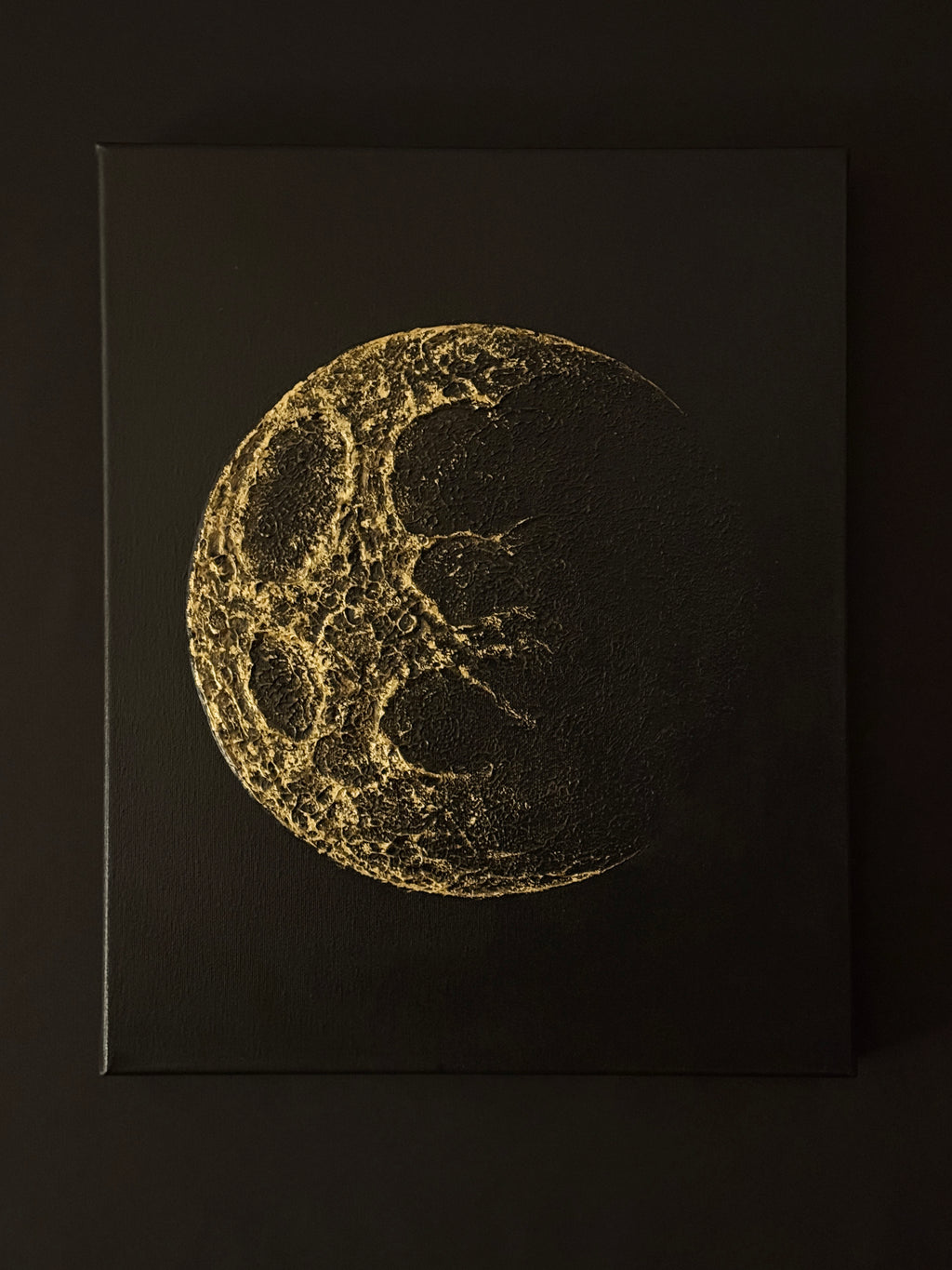 Moon M003