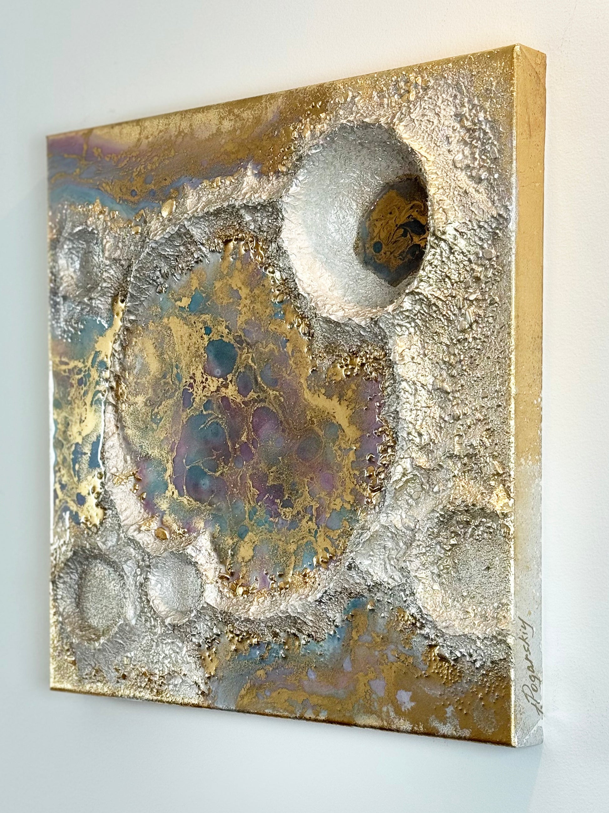 Bloom Crater